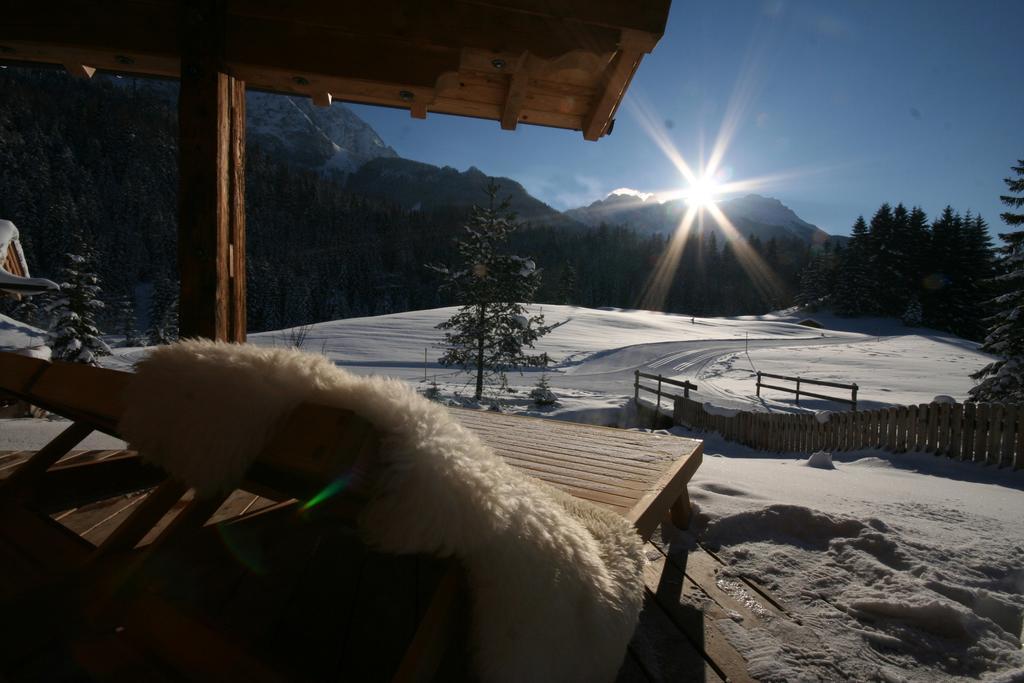 Laposch - Dein Bergaway Hotell Biberwier Exteriör bild